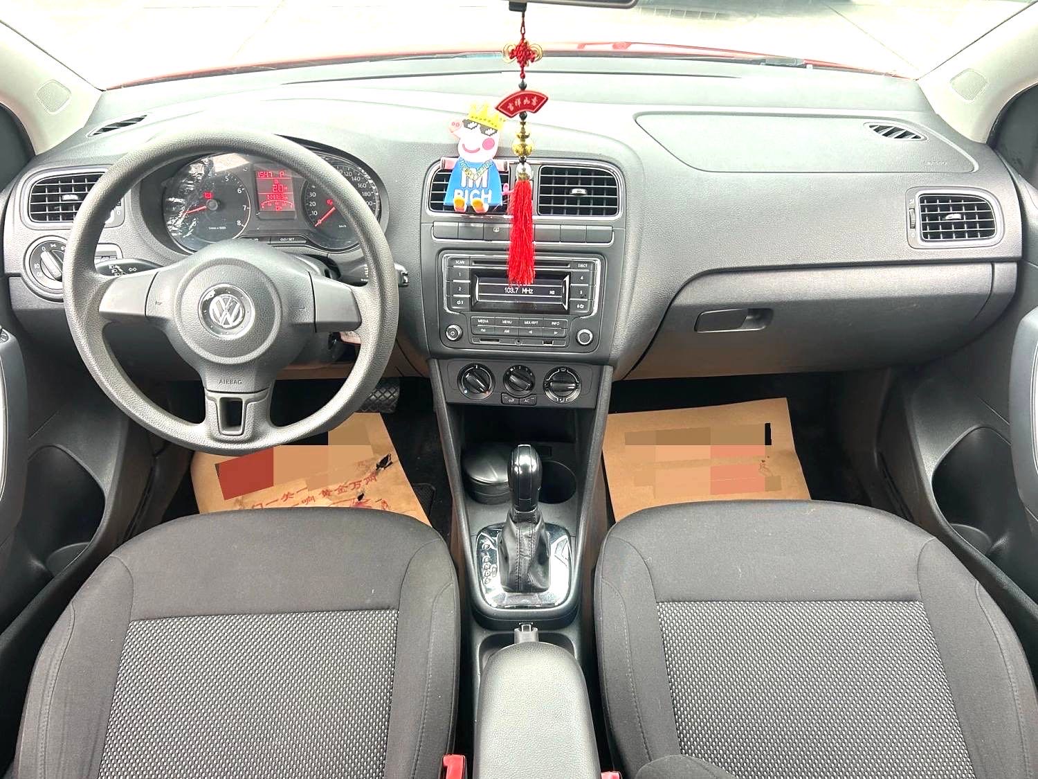 Volkswagen Polo 2013 car image #4