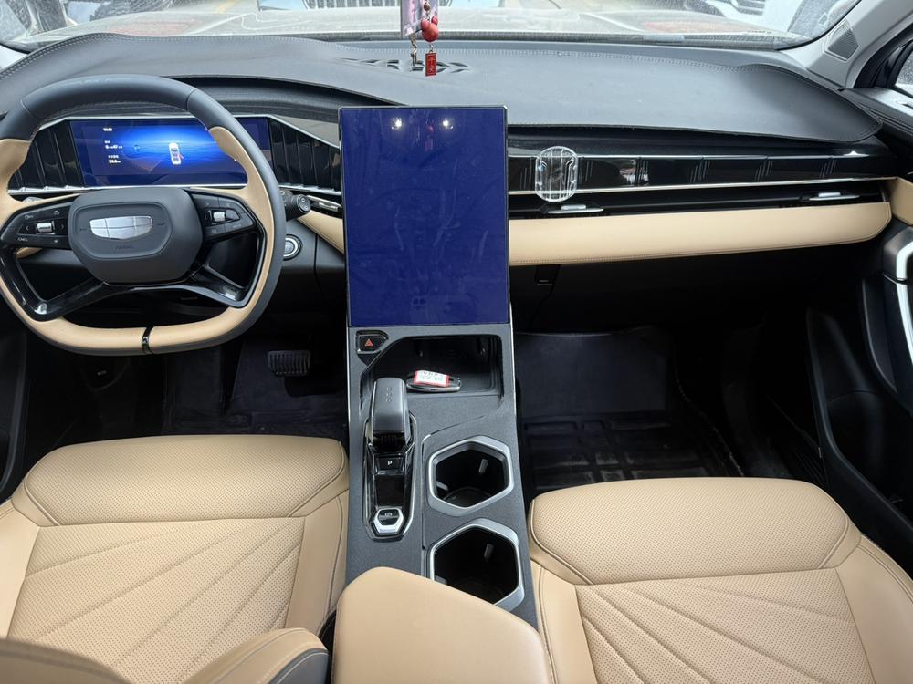 GEELY Boyue L 2023 صورة سيارة #7