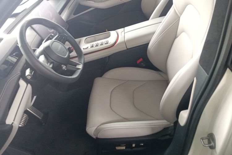 小米汽车 小米SU7 2024 汽车图片 #15