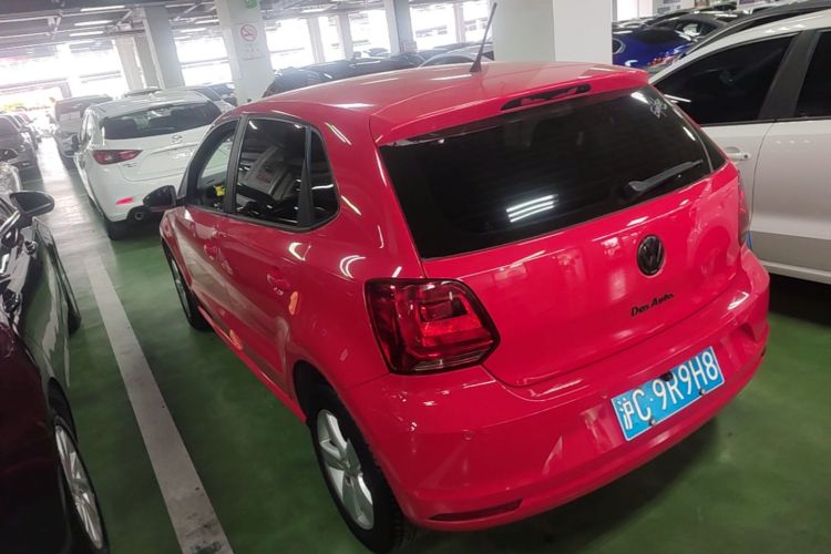 Volkswagen Polo 2017 car image #5