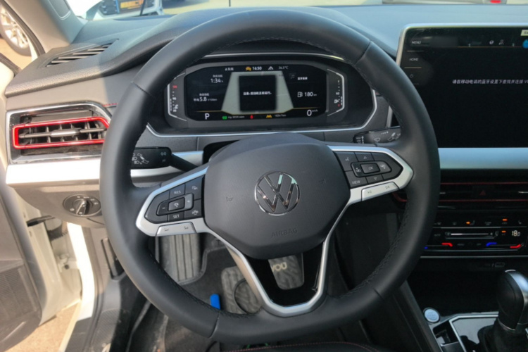 Volkswagen Lavida 2025 car image #11