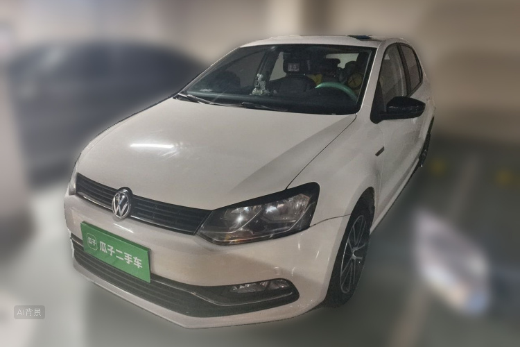 Volkswagen Polo 2014 car image #2