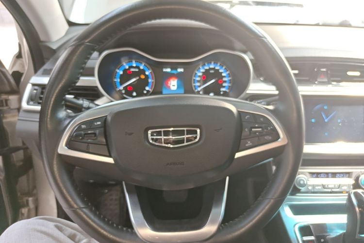 GEELY Emgrand 2019 #11 GEELY Emgrand 2019 car image #11