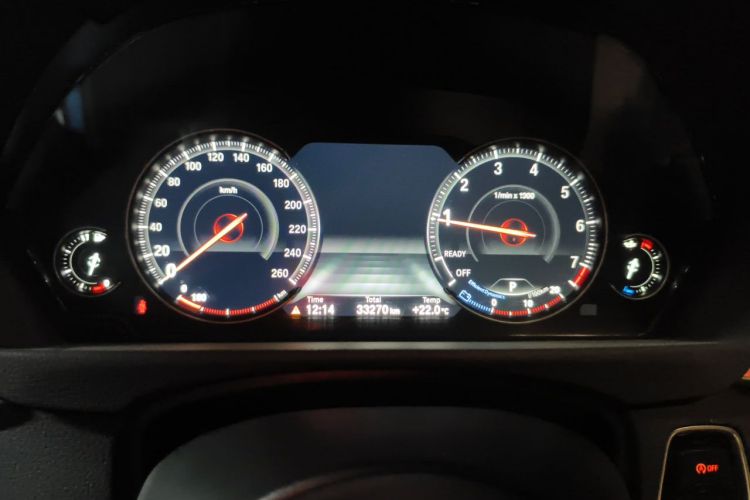 BMW 3 Series 2018 #12 BMW 3 Series 2018 car image #12