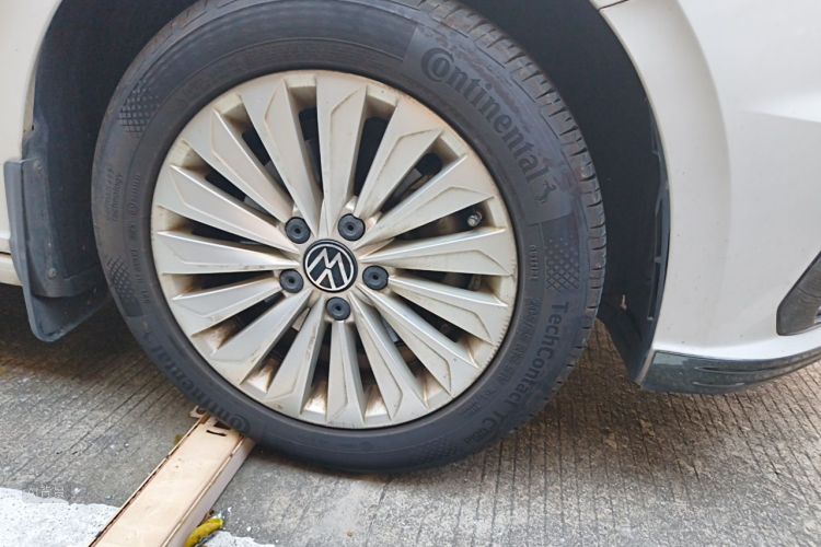 Volkswagen Lavida 2021 car image #9