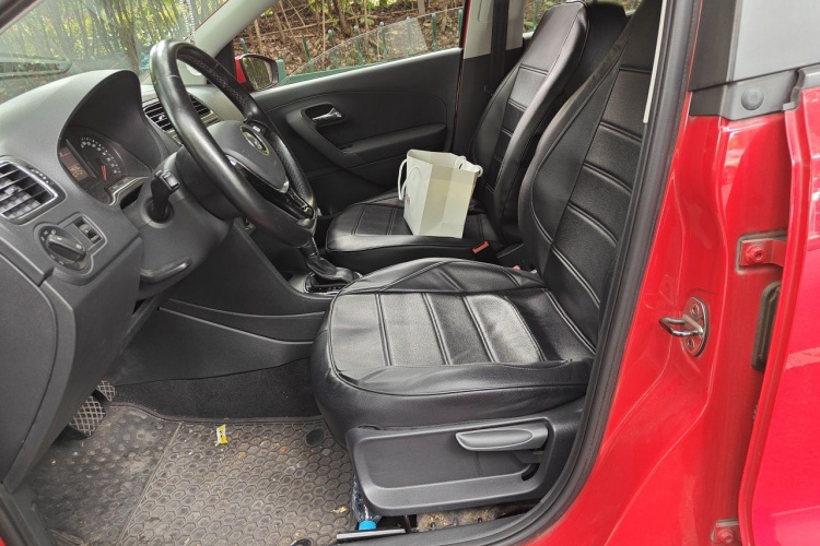 Volkswagen Polo 2017 #15 Volkswagen Polo 2017 car image #15