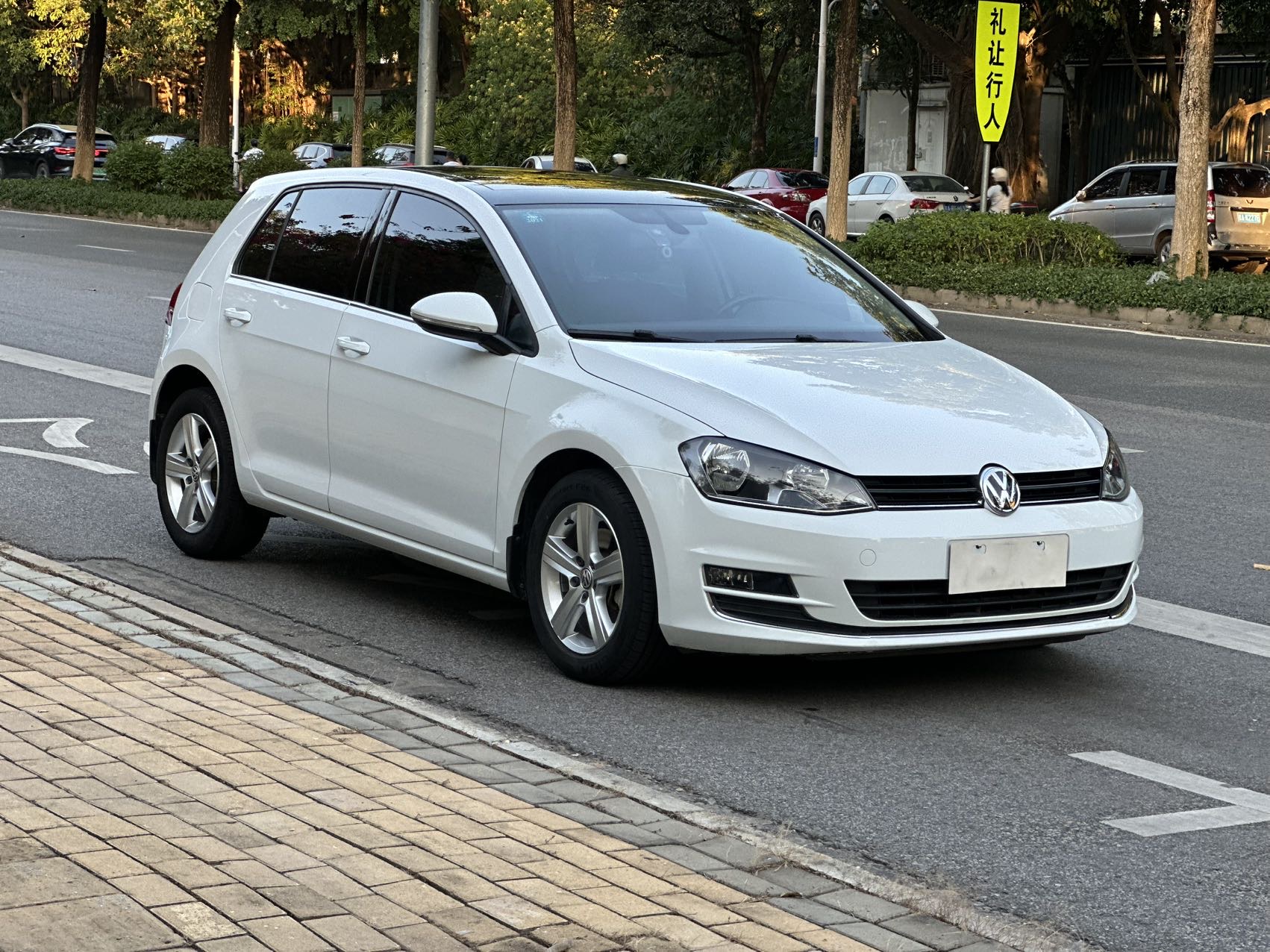 Volkswagen Golf 2015 #3 Volkswagen Golf 2015 car image #3