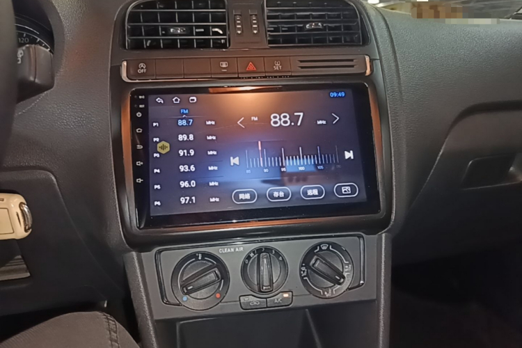 Volkswagen Polo 2019 #13 Volkswagen Polo 2019 car image #13