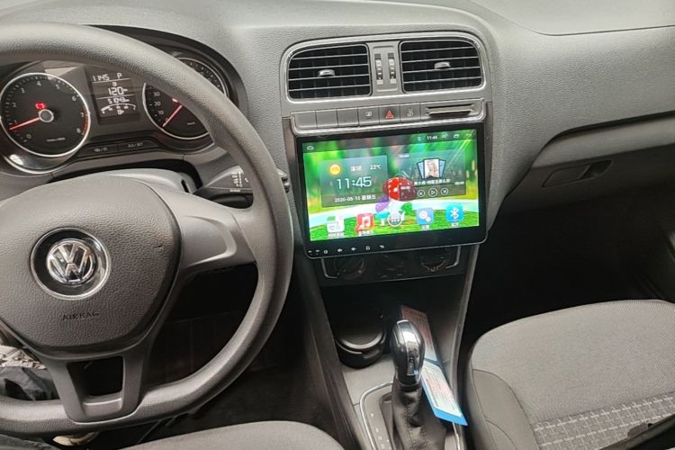 Volkswagen Polo 2016 #13 Volkswagen Polo 2016 car image #13