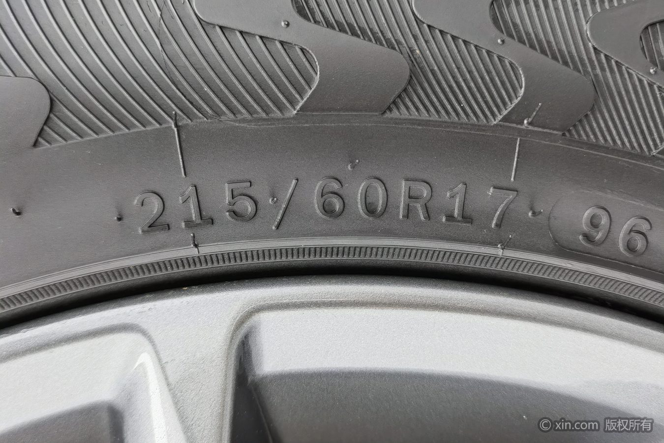 GEELY Coolray 2024 изображение автомобиля #25