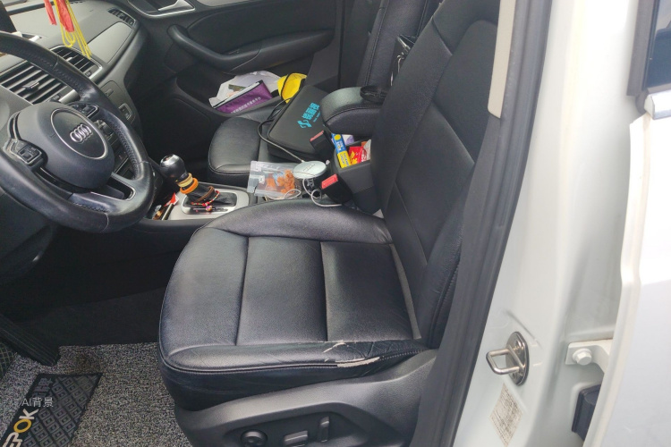 Audi Q3 2016 immagine di auto #17