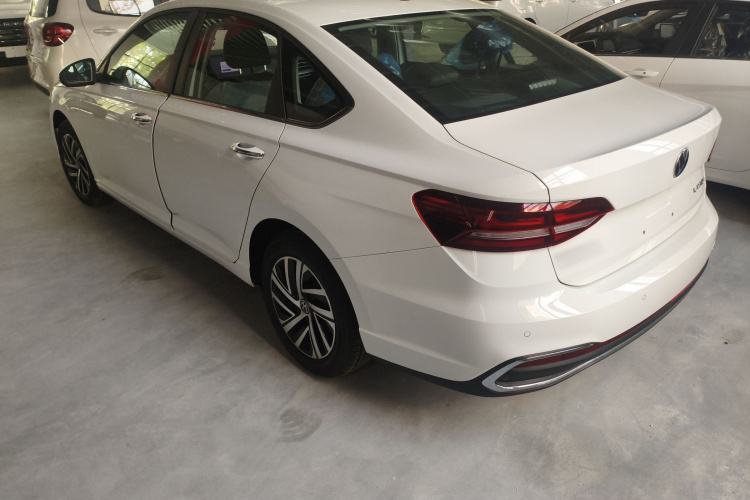 Volkswagen Lavida 2026 imagen de coche #5