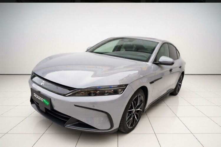 BYD Han 2025 car image #4