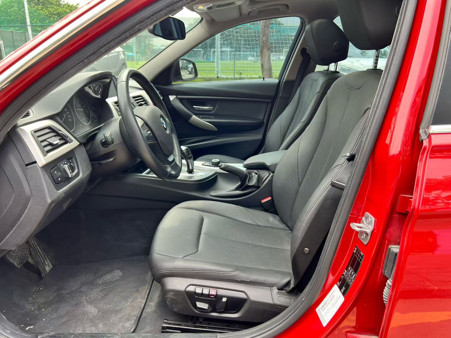 BMW 3 Series 2015 car image #6