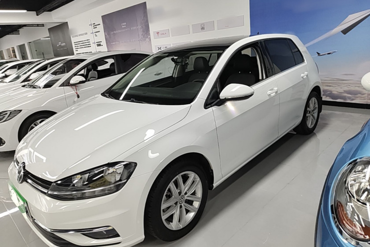 Volkswagen Golf 2018 #2 Volkswagen Golf 2018 car image #2