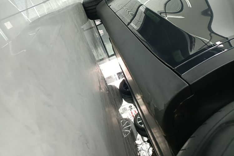 Tesla Model Y 2024 car image #26