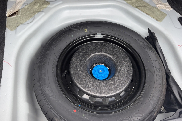 2015 #21 2015 car image #21