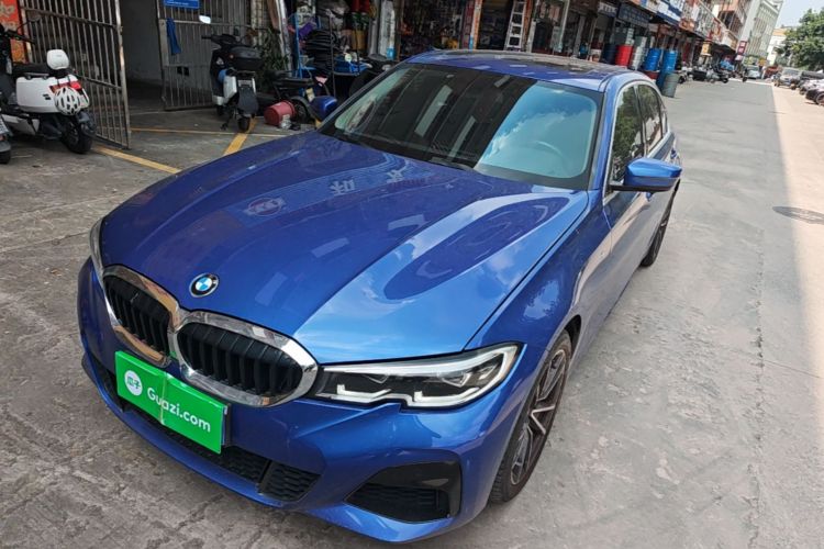 BMW 3 Series 2021 car image #2