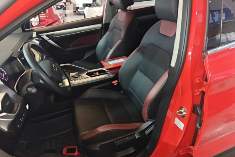 GEELY Coolray 2021 car image #15
