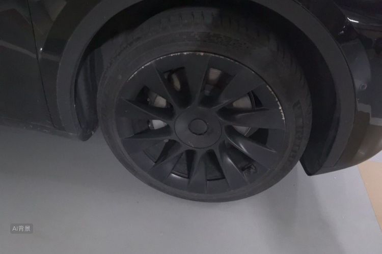Tesla Model Y 2022 car image #9