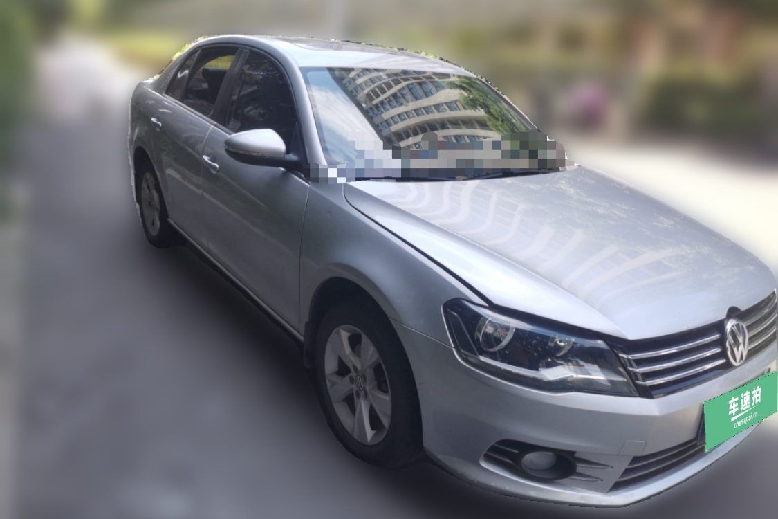 Volkswagen Bora 2014 car image #2