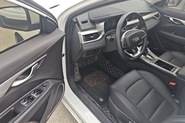 GEELY Emgrand 2020 car image #16