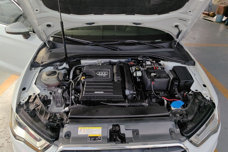 Audi A3 2017 car image #20