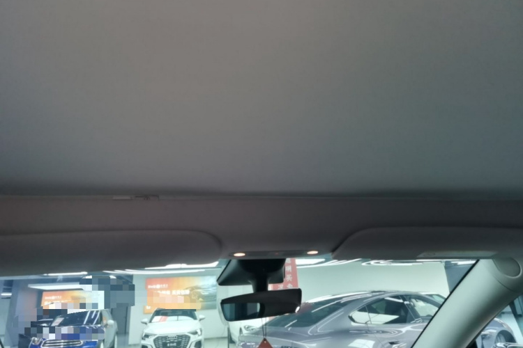Tesla Model Y 2023 #20 Tesla Model Y 2023 car image #20