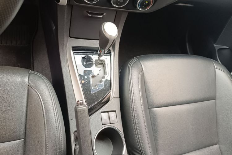 Toyota Corolla 2019 #18 Toyota Corolla 2019 imagem de carro #18