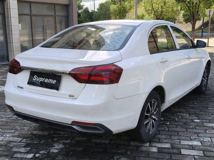GEELY Emgrand 2019 #6 GEELY Emgrand 2019 car image #6