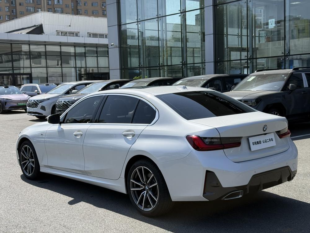 BMW 3 Series 2023 car image #4
