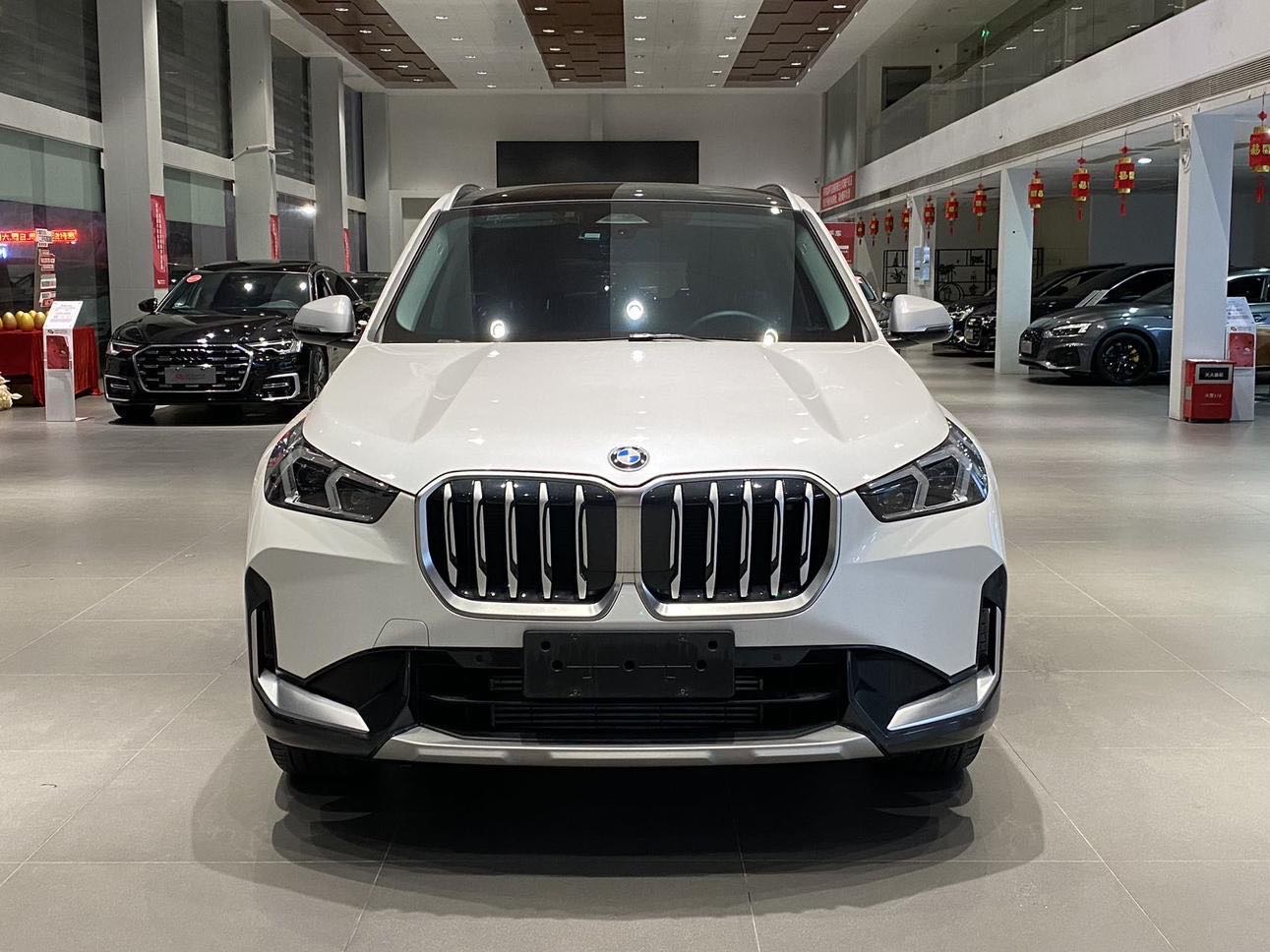 BMW X1 2023 #2 BMW X1 2023 car image #2