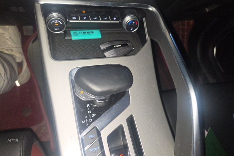 GEELY Coolray 2022 #16 GEELY Coolray 2022 car image #16