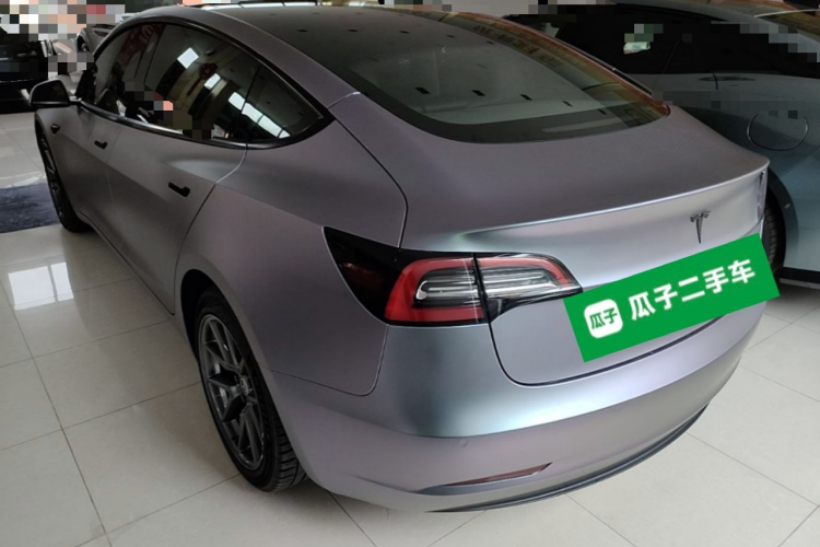 Tesla Model 3 2021 car image #5