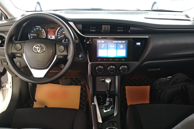Toyota Corolla 2018 #10 Toyota Corolla 2018 car image #10