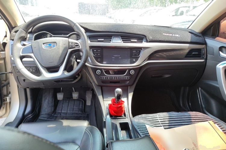 GEELY Emgrand 2017 #10 GEELY Emgrand 2017 car image #10