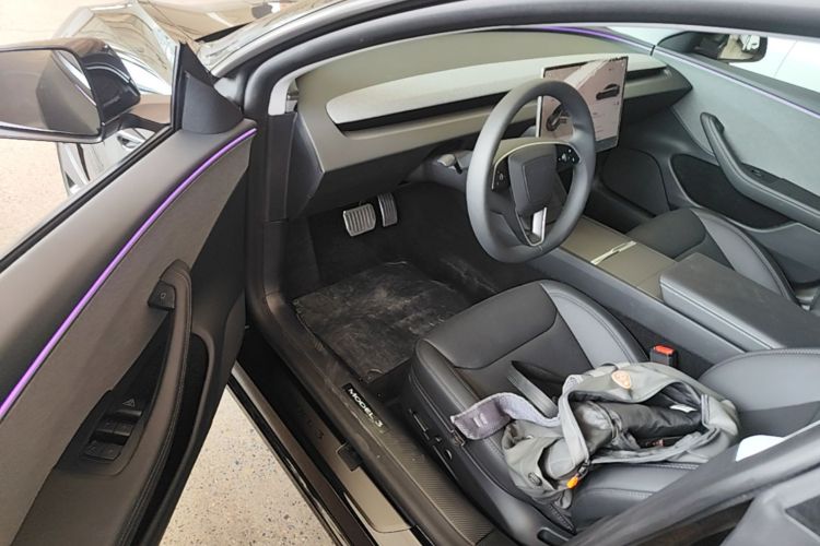 Tesla Model 3 2026 car image #16