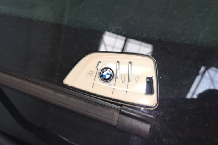 BMW X1 2018 #9 BMW X1 2018 car image #9