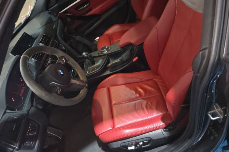 BMW 3 Series GT 2020 car image #15