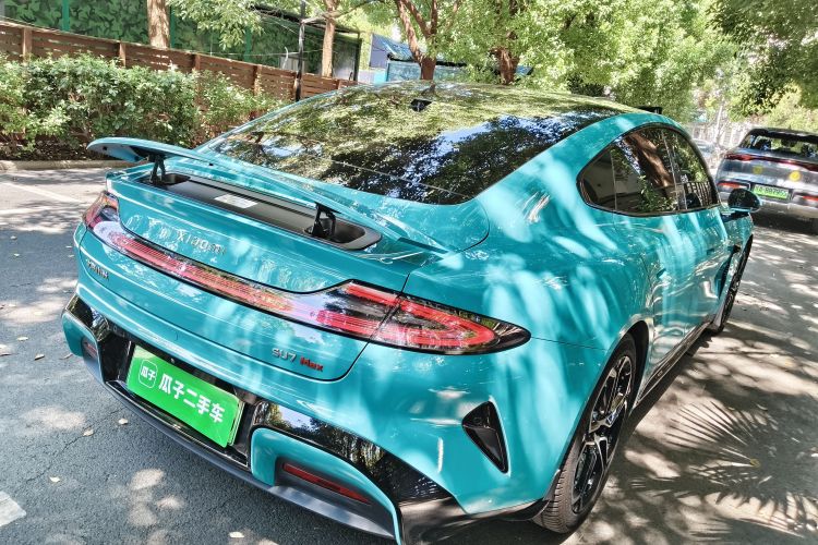MI SU7 2024 car image #5