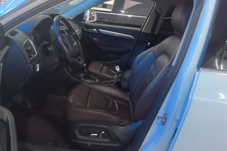 Audi Q3 2017 #15 Audi Q3 2017 car image #15