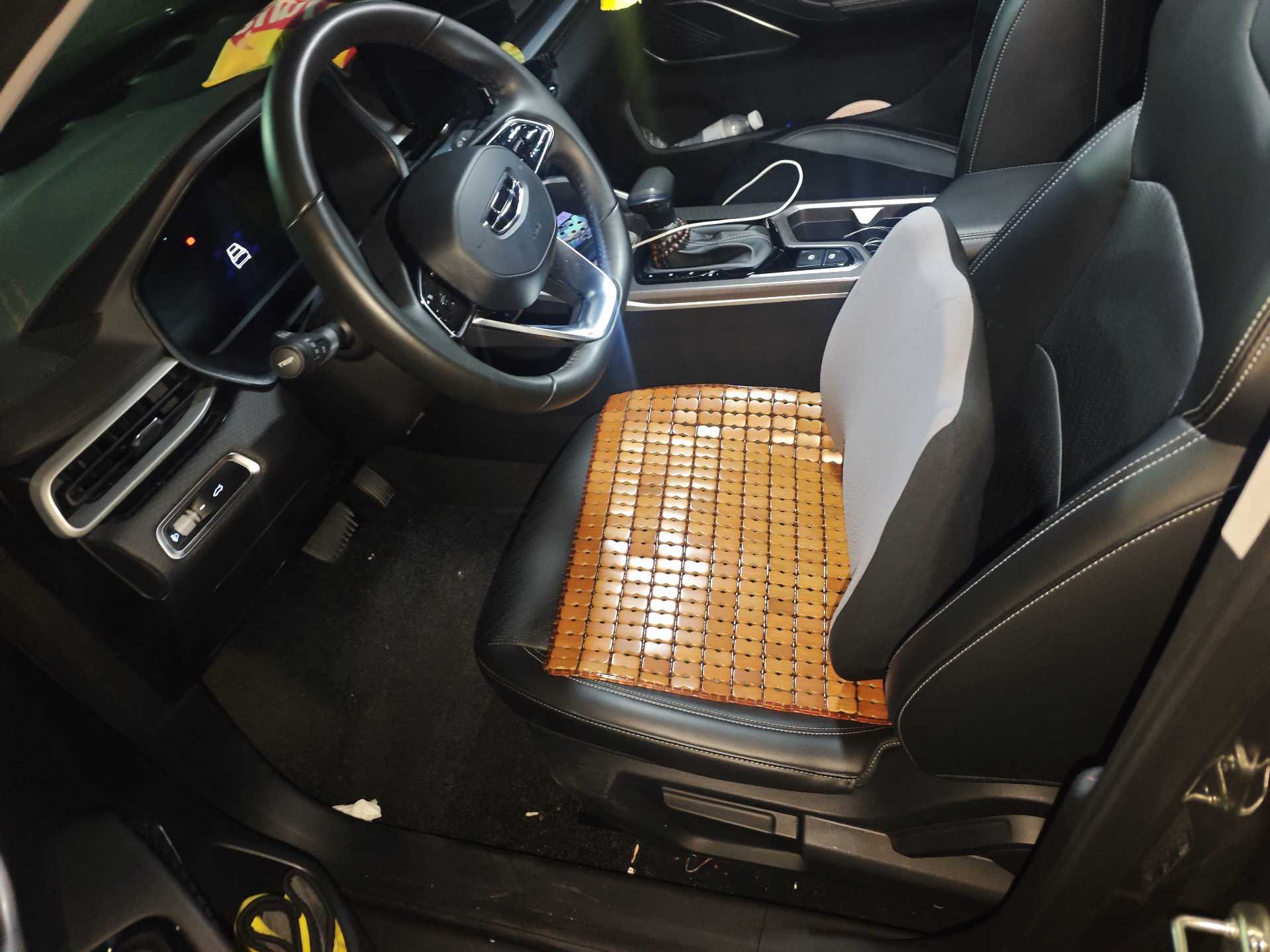 GEELY Emgrand 2022 imagen de coche #6