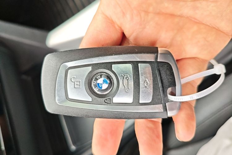 BMW 3 Series GT 2017 imagen de coche #9