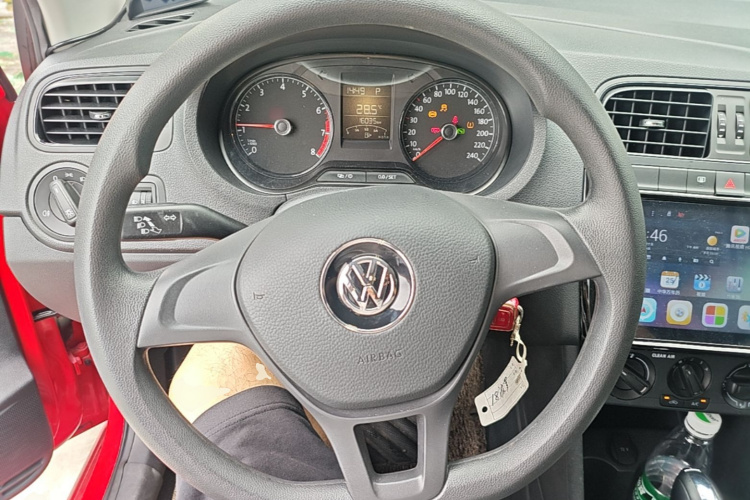 Volkswagen Polo 2018 #11 Volkswagen Polo 2018 car image #11