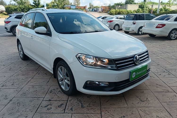 Volkswagen Santana 2015 #4 Volkswagen Santana 2015 car image #4
