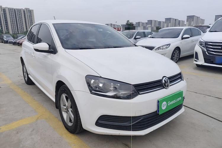 Volkswagen Polo 2017 car image #6