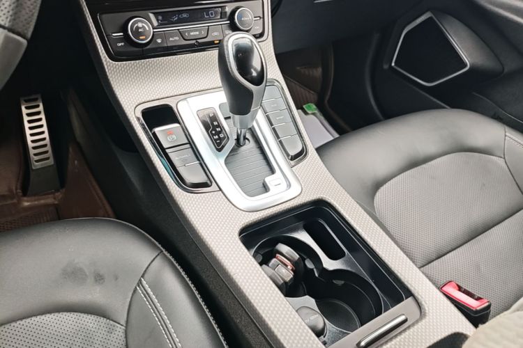 GEELY Emgrand GS 2017 #14 GEELY Emgrand GS 2017 immagine di auto #14