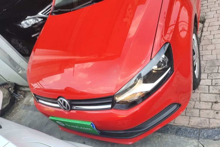 Volkswagen Polo 2017 car image #3