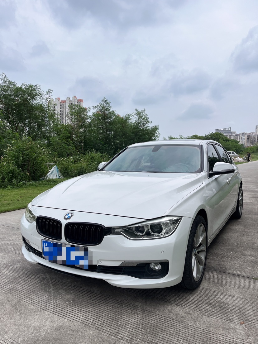 BMW 3 Series 2013 BMW 3 Series 2013 car image