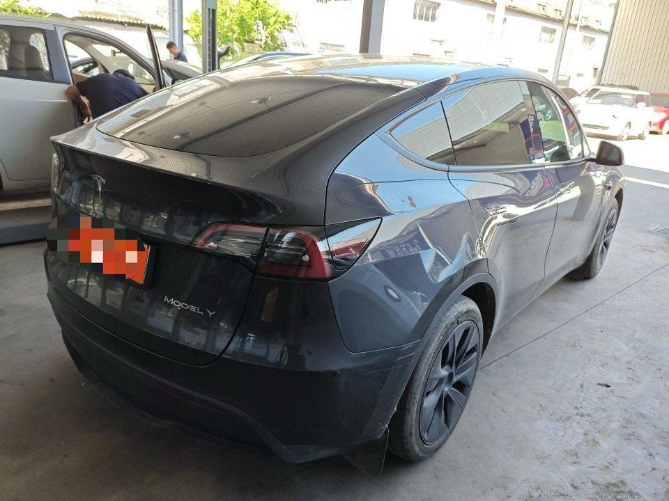 Tesla Model Y 2024 #5 Tesla Model Y 2024 imagen de coche #5